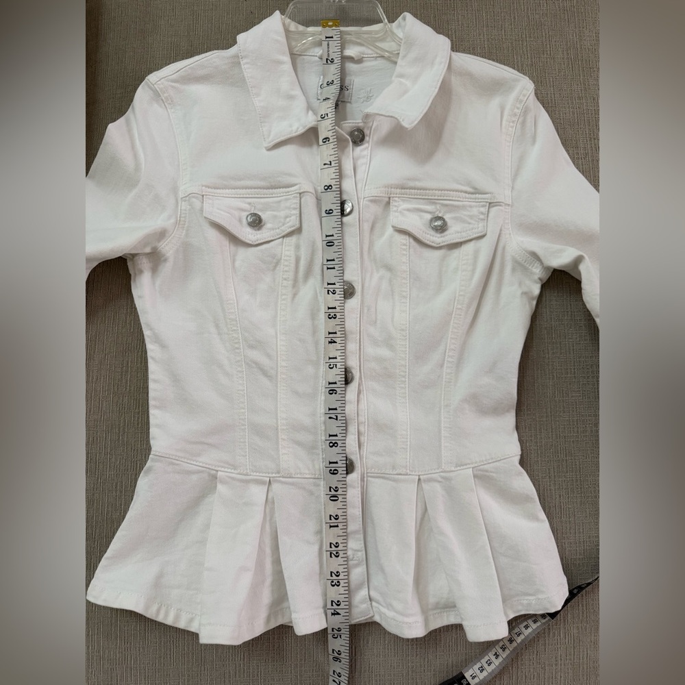 Guess Women's White  peplum Jean Jacket - Picture 12 of 13